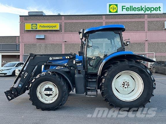 New Holland TS135A Traktoren