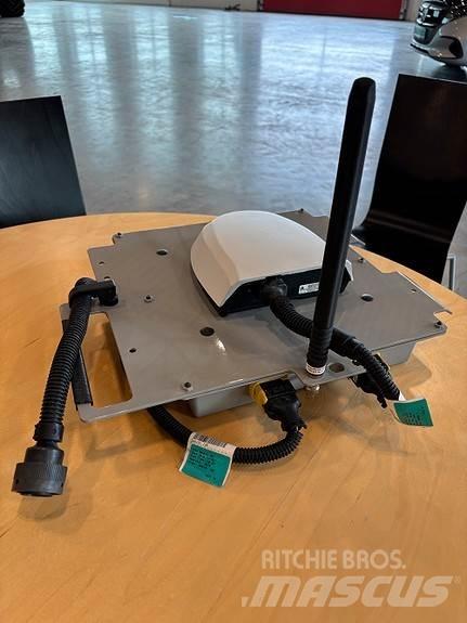  Novatel Smart 7 Sonstige Landmaschinen