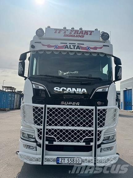 Scania S540 6X2 Sattelzugmaschinen