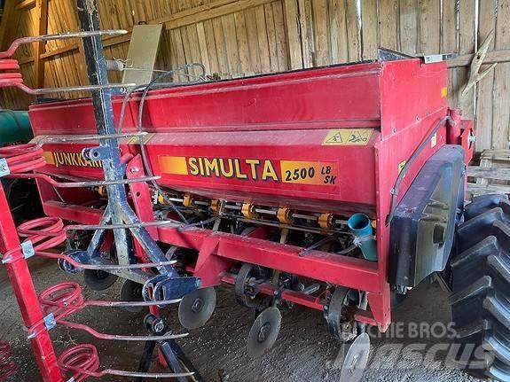 Simulta 2500 LB/SK Mineraldüngerstreuer