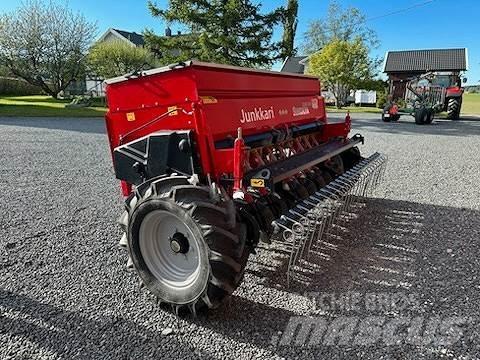 Simulta 2500LB Mineraldüngerstreuer