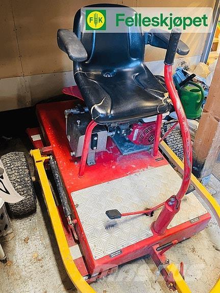  Tru Turf R52-11 Sonstige Kommunalmaschinen