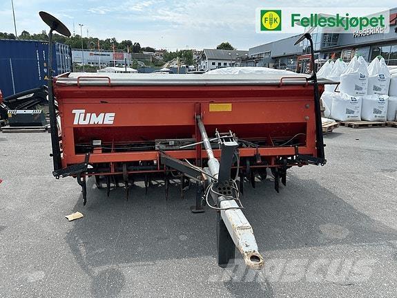 Tume HKL 3000 JC Mineraldüngerstreuer