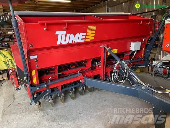 Tume HKL JC 3000 Mineraldüngerstreuer