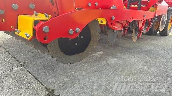 Väderstad RD300C Drillmaschinen