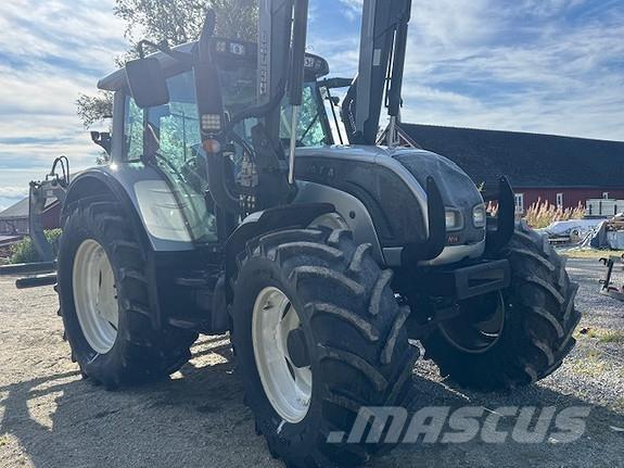 Valtra 142 Direct Traktoren