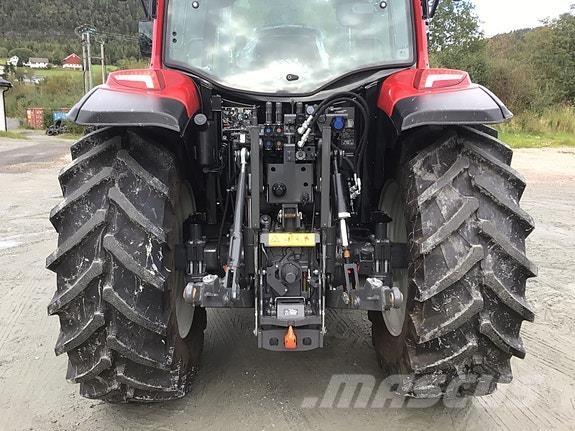 Valtra A95 Traktoren