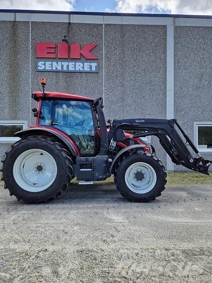 Valtra G105. HT Traktoren