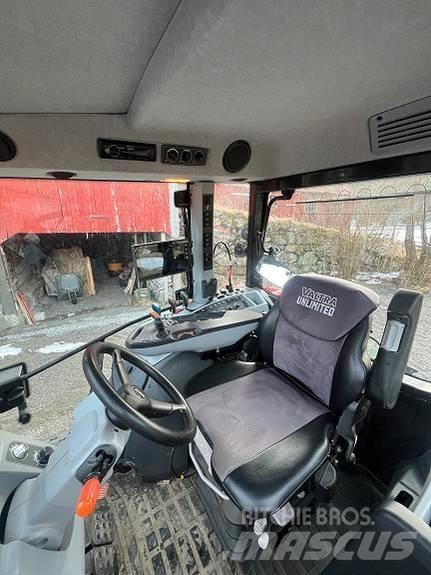 Valtra G125A Traktoren