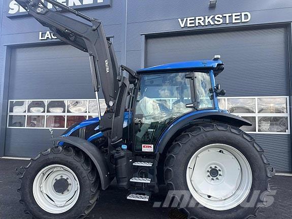 Valtra G135 Activ Traktoren