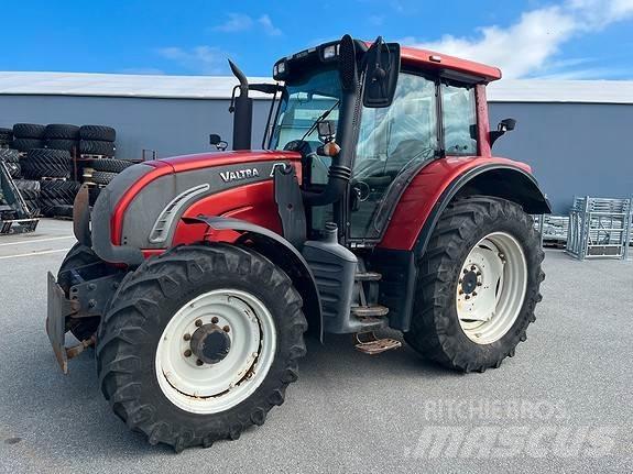 Valtra N142 D Traktoren