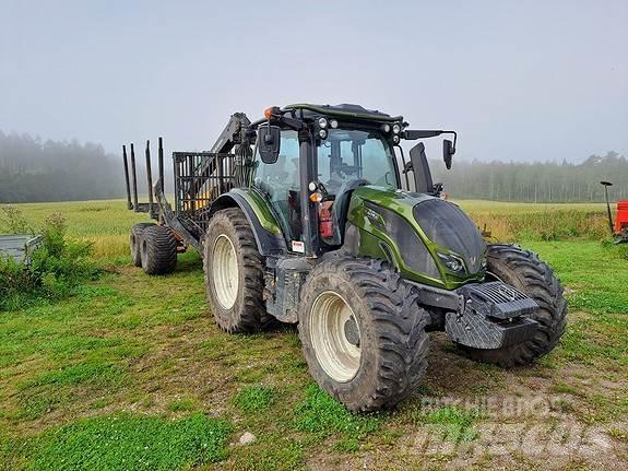 Valtra N154eA Traktoren
