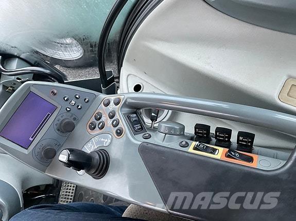 Valtra N163 Traktoren