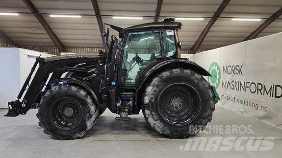Valtra N174 Traktoren