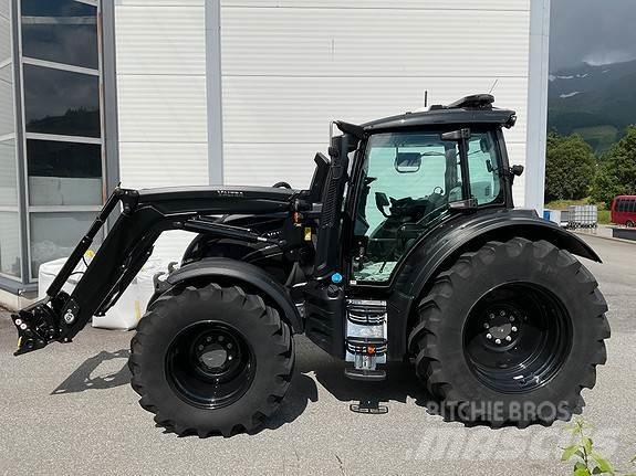 Valtra N175D Traktoren