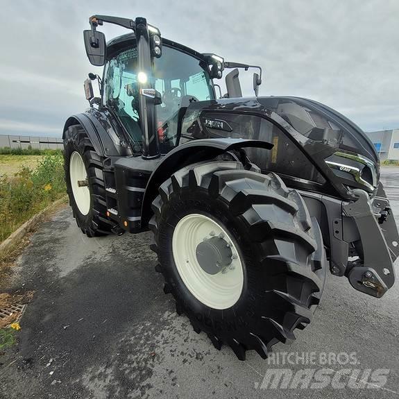 Valtra Q305 Traktoren