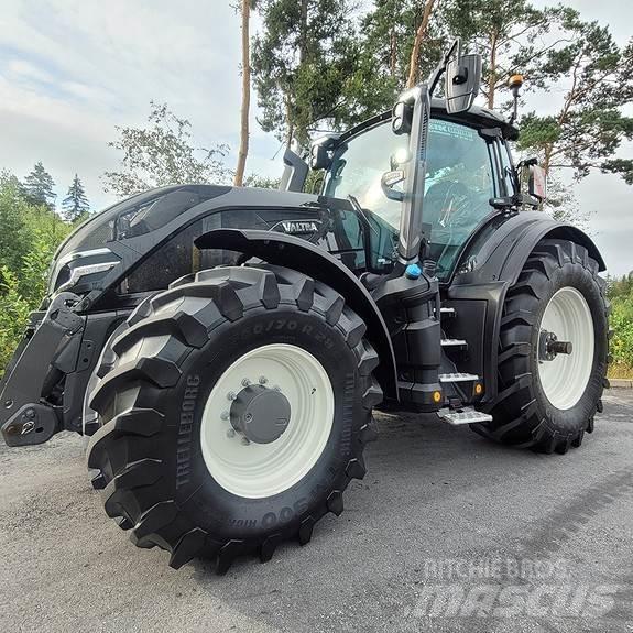 Valtra Q305 Traktoren