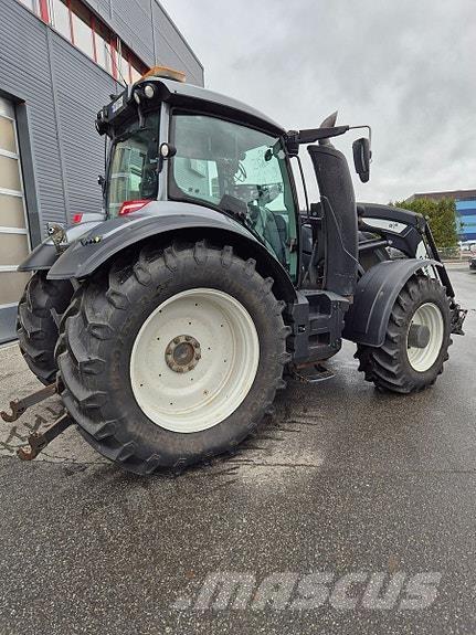 Valtra T 234 Versu Traktoren