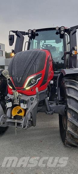 Valtra T175ED Traktoren
