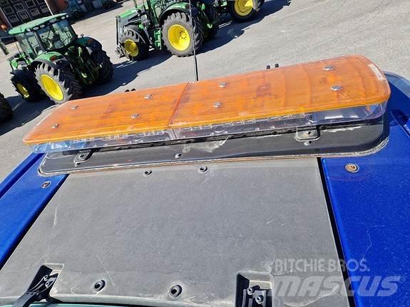 Valtra T235 Traktoren