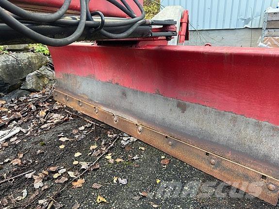   Sonstige Schneeräumgeräte