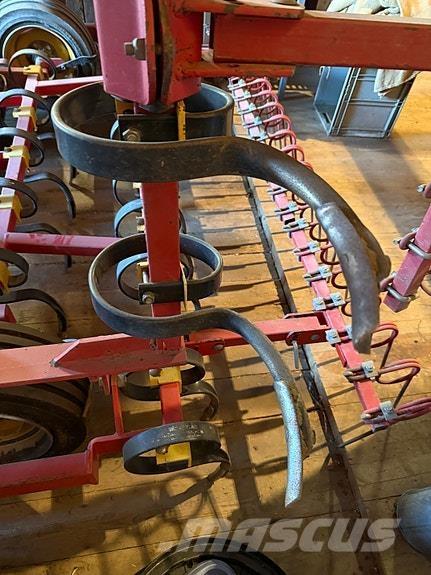   Sonstige Bodenbearbeitung