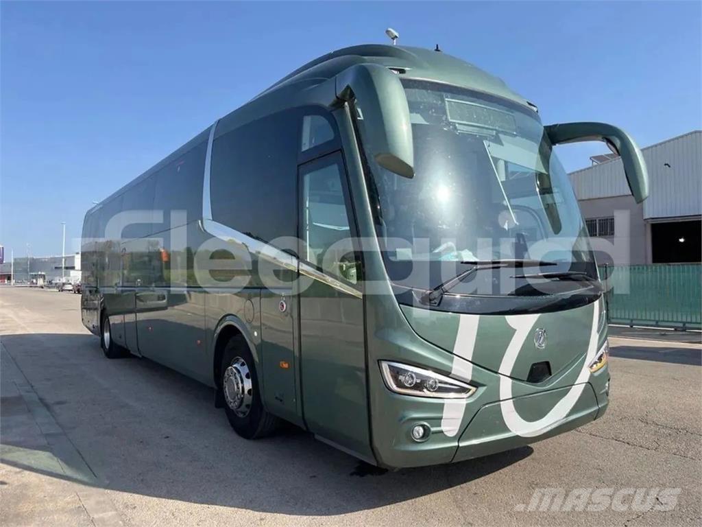  Irizar i6 Reisebusse