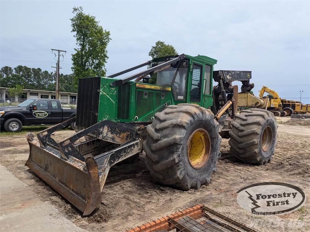 John Deere 748H Stammholzschlepper
