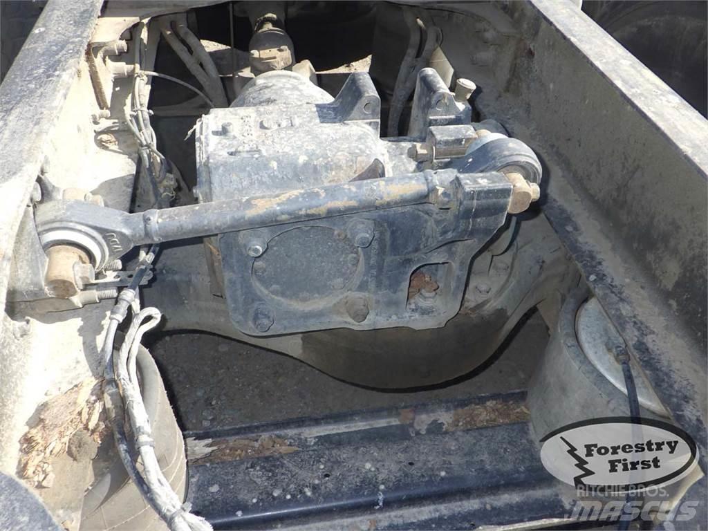 Mack CHN613 Sonstige Forstmaschinen