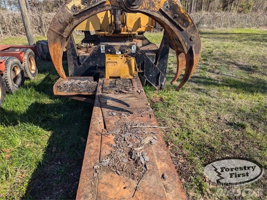 Tigercat 234 Gelenkausleger Lader