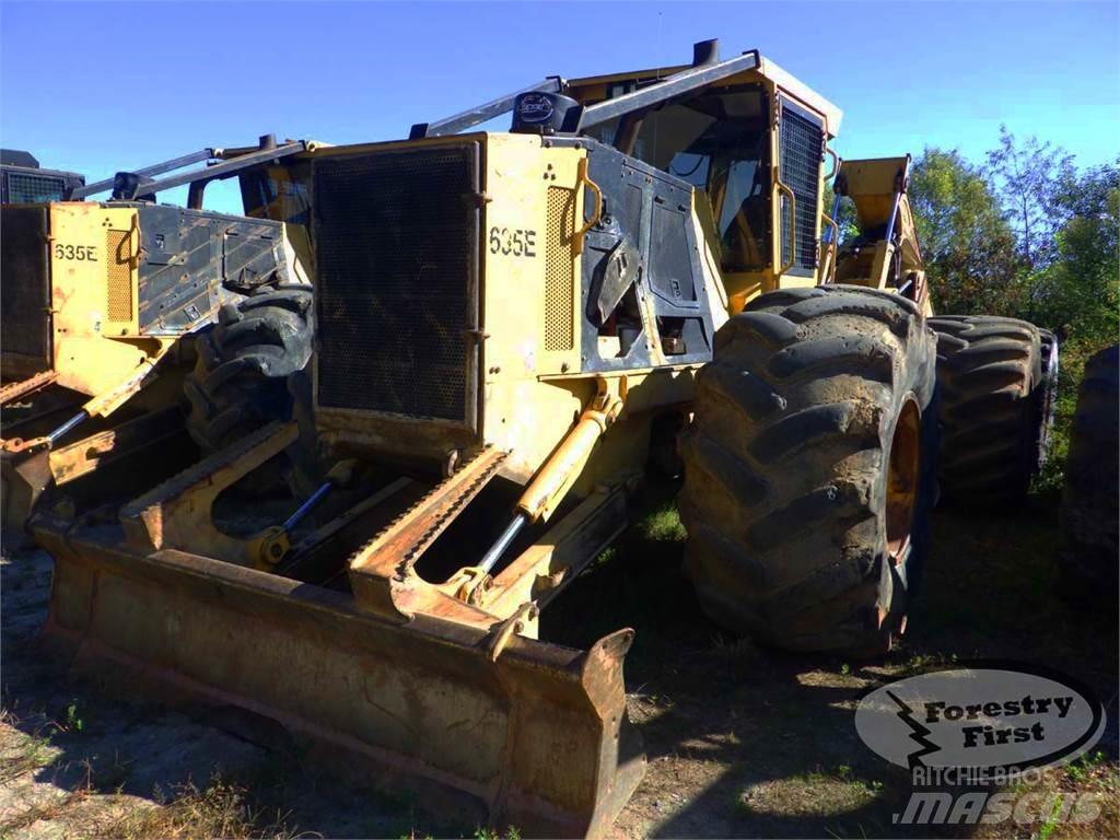 Tigercat 635E Stammholzschlepper