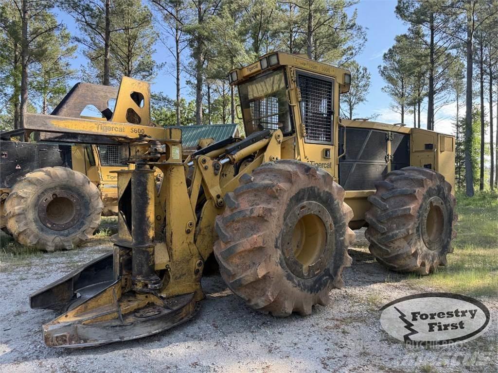 Tigercat 720G Forstanhänger/Rückewagen