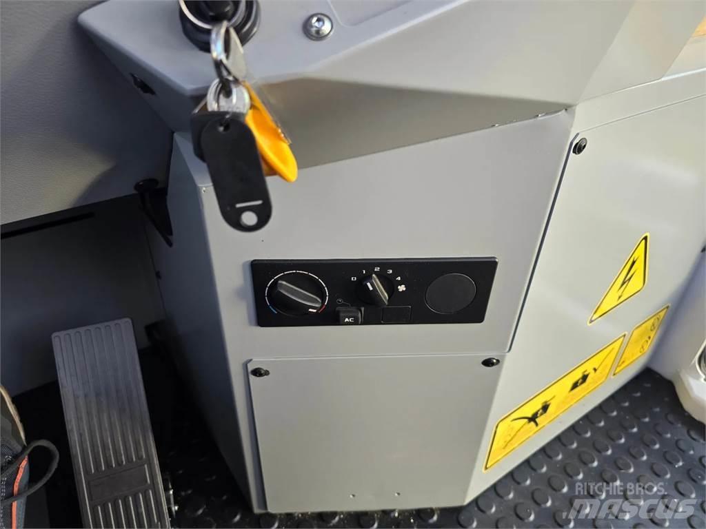 Mafi T230 Terminalzugmaschinen