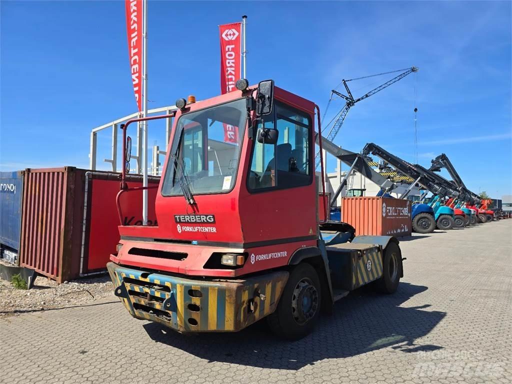 Terberg YT222 Terminalzugmaschinen