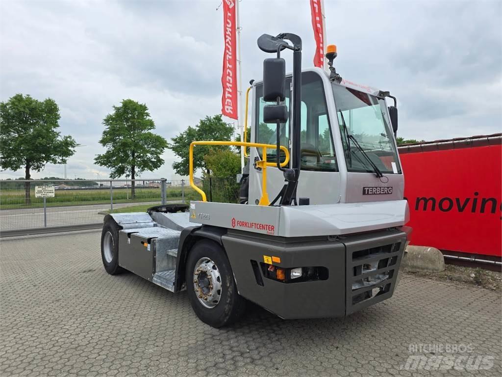 Terberg YT223 Terminalzugmaschinen