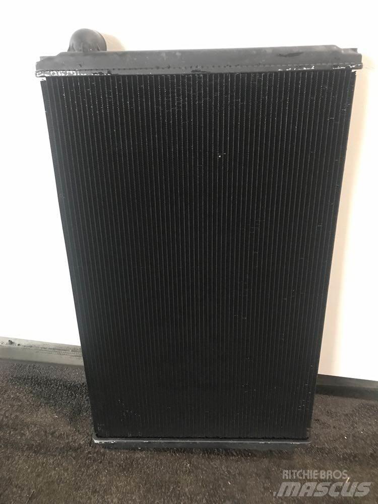 Ford L9000 Radiatoren