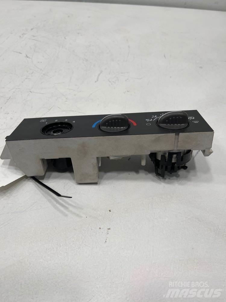 GMC C6500 Elektronik