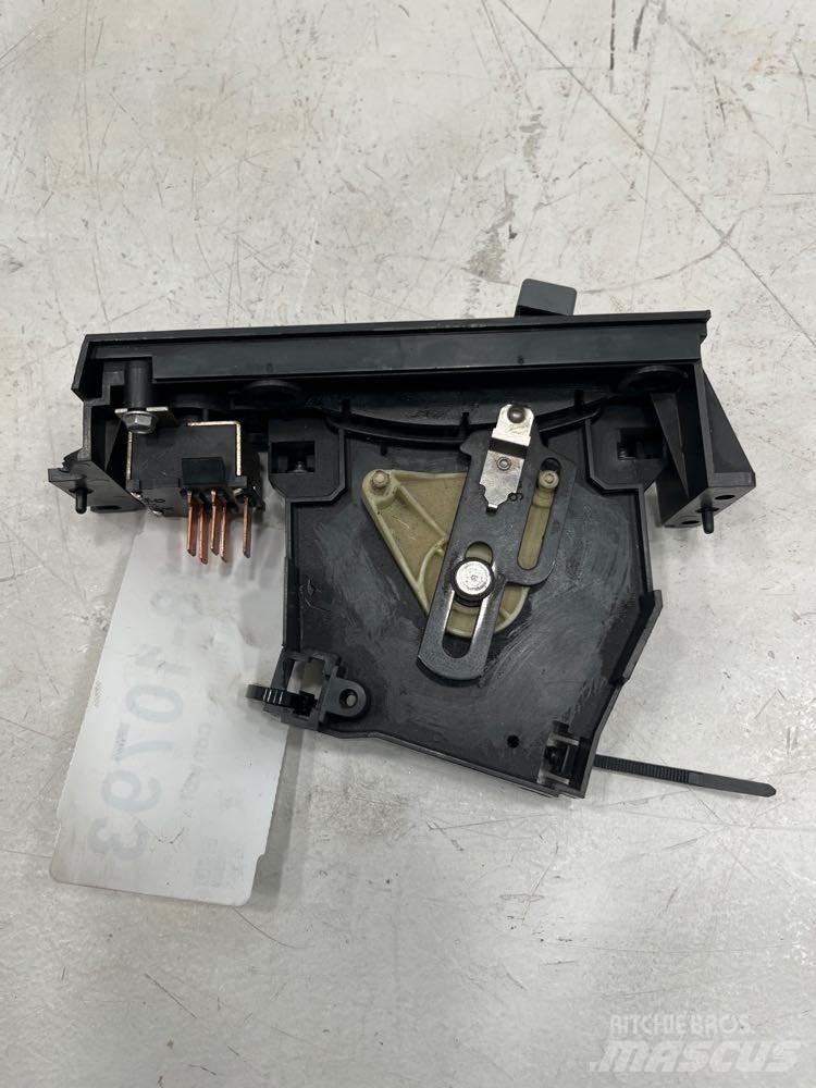 GMC C7500 Elektronik