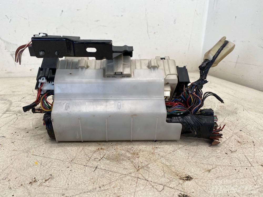 GMC W4500 Elektronik
