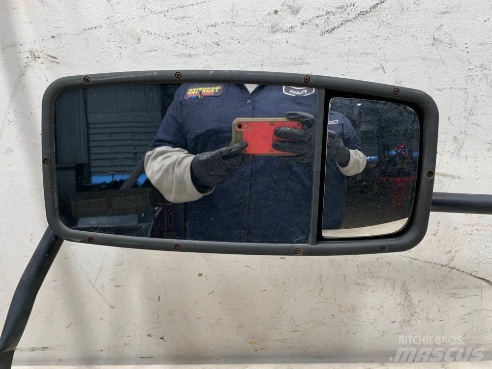 Isuzu NPR Transport Sonstige