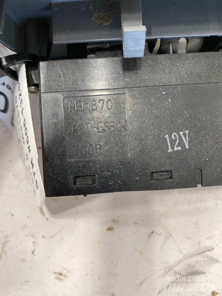 Isuzu NPR Elektronik