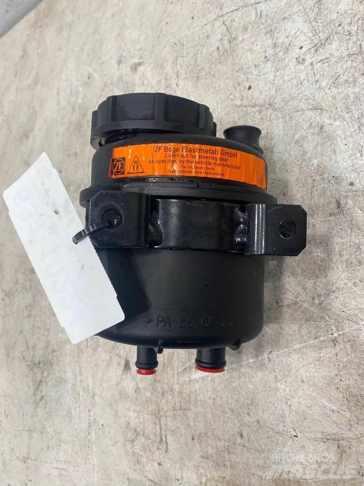 Mack CXU Elektronik