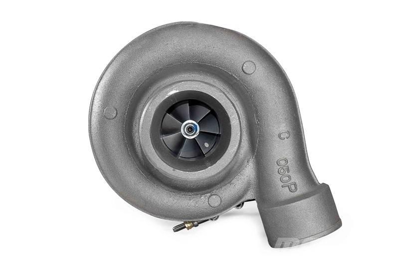 Mack EM7 Transport Sonstige