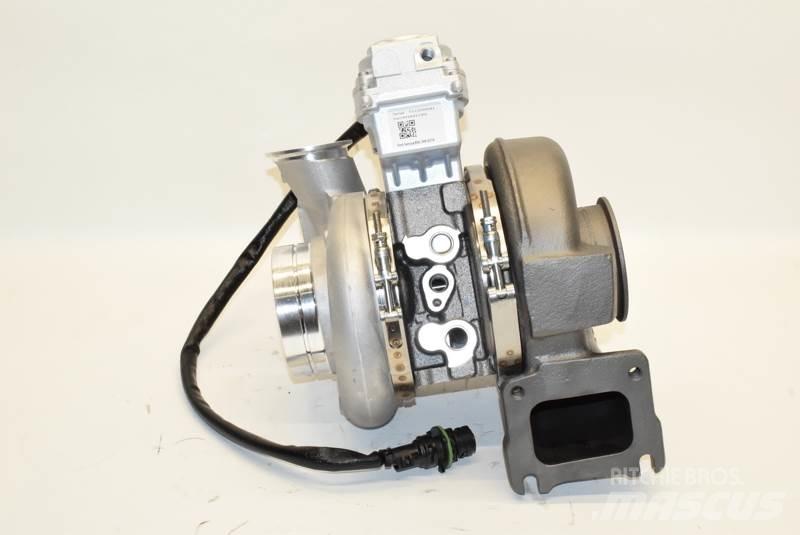 Mack MP7 Transport Sonstige