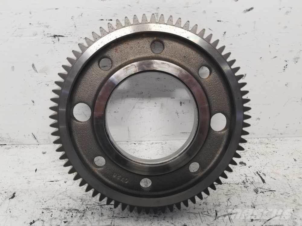 Mack MP8 Transport Sonstige