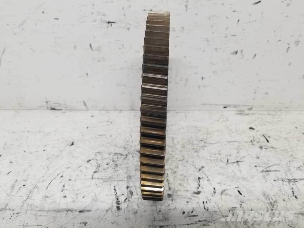 Mack MP8 Transport Sonstige