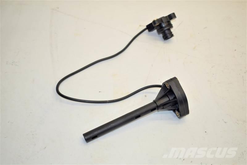 Mack MP8 Transport Sonstige