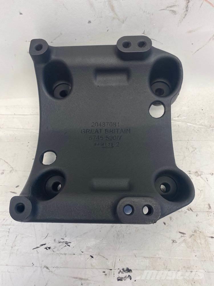 Mack MP8 Transport Sonstige