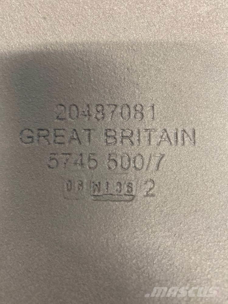 Mack MP8 Transport Sonstige