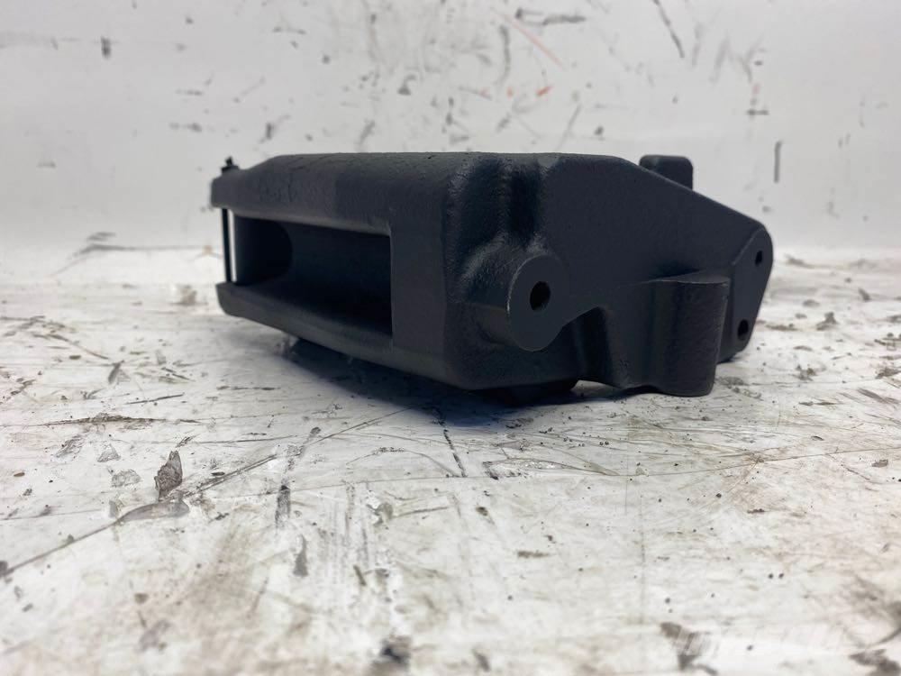 Mack MP8 Transport Sonstige